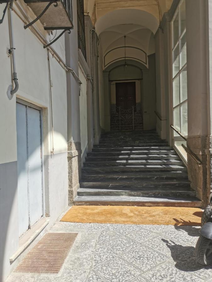 Apartament Napoli Centro Chiaia Zewnętrze zdjęcie